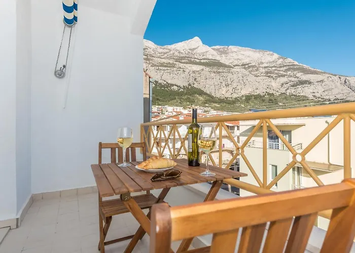 Апартаменты Vista Mare - 3 Bedroom, Sea View