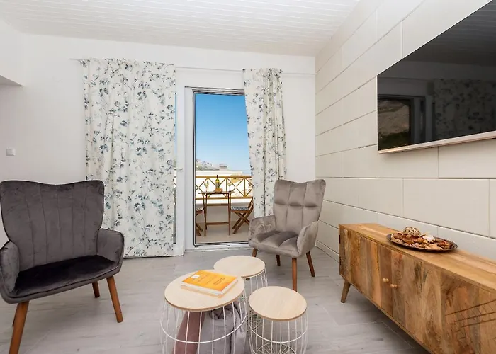 Vista Mare - 3 Bedroom, Sea View * Макарска